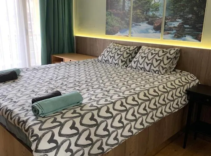 Niko's Deluxe Sofía